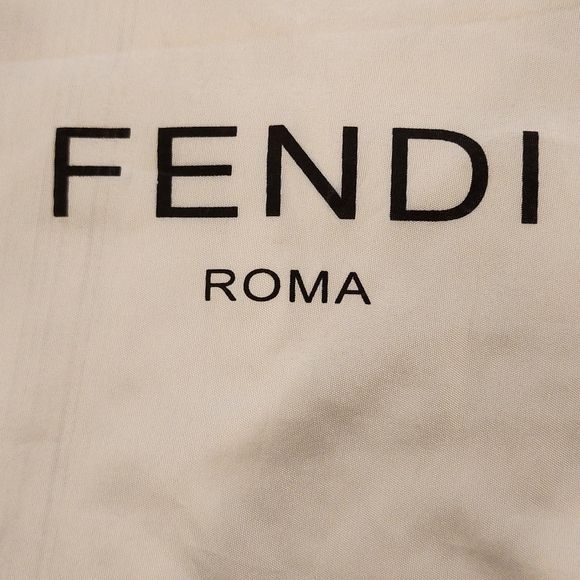 Fendi dustbag - Picture 7 of 7